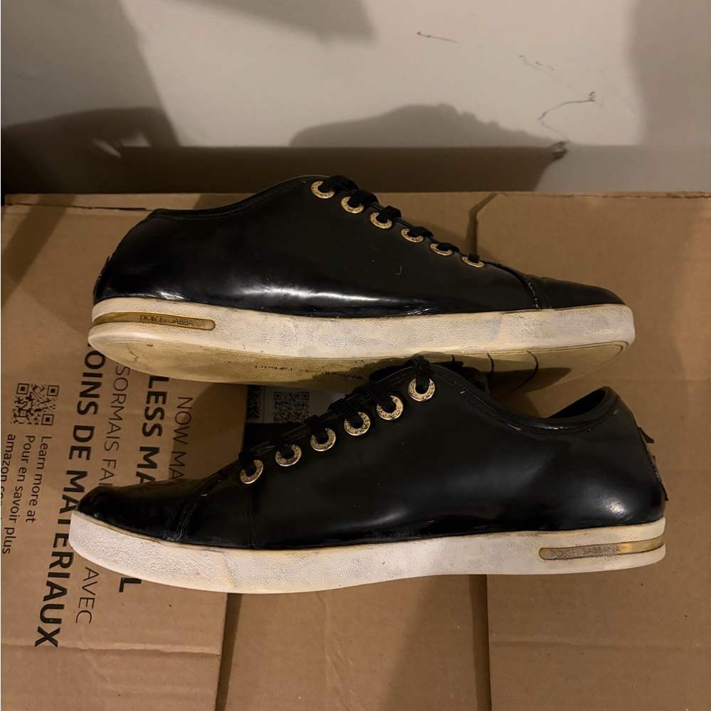 Vintage dolce and gabbana Black Low-Top Leather Sneakers image 2